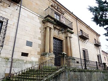 siguenza_-_palacio_episcopal